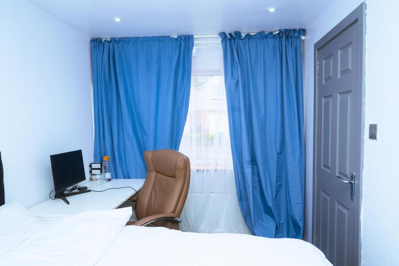 Double Room Oasis Stepps Ngoại thất bức ảnh